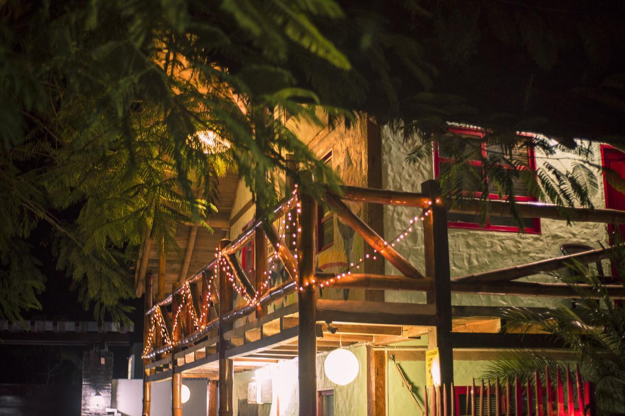 Pop House Hotel Montañita Kültér fotó