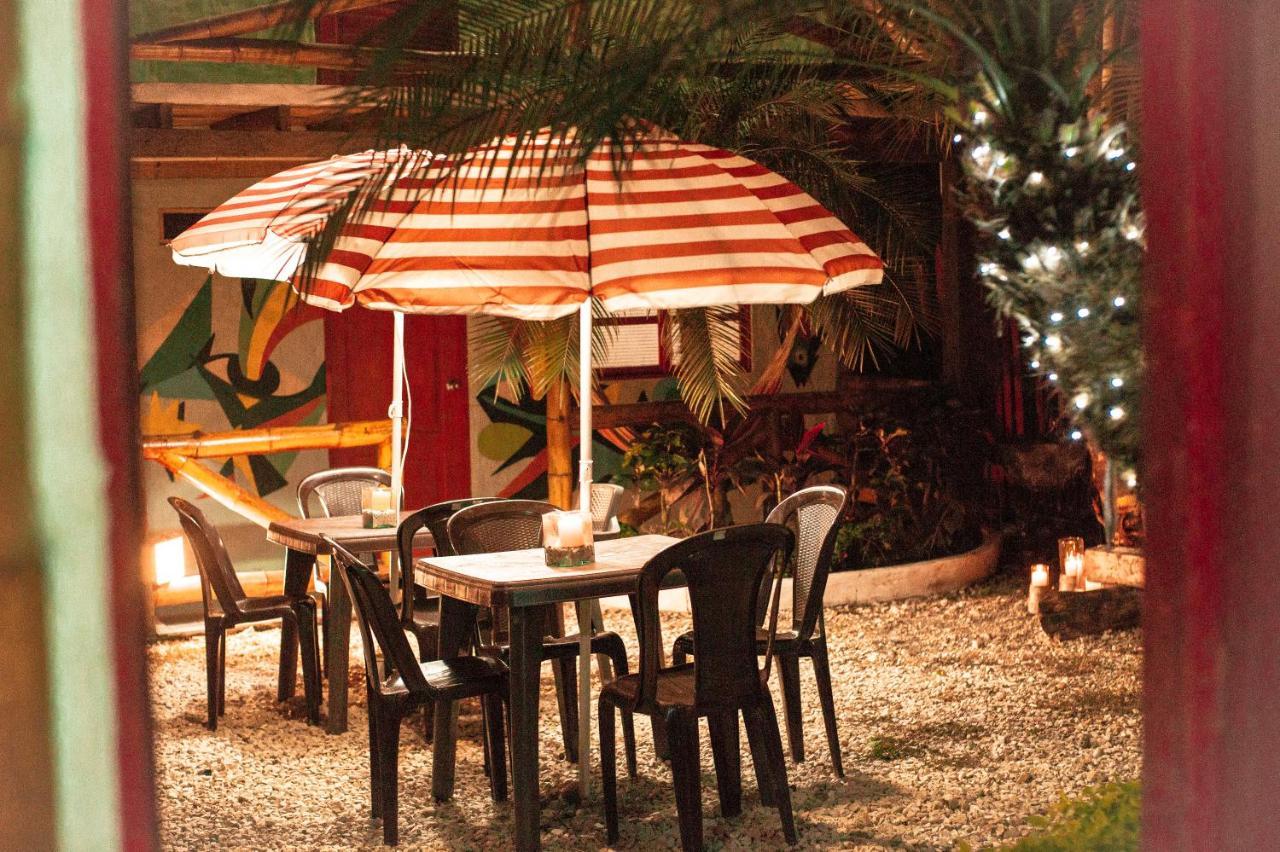 Pop House Hotel Montañita Kültér fotó